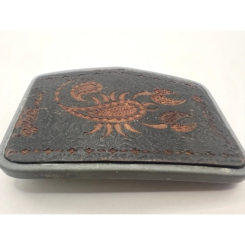 Vintage Belt Buckle Off the Wall Mens Black Brown Scorpion Paisley Tooled Look‎
